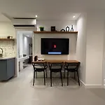 Apartamento Reformado A Menos De 100 Metros Da Praia