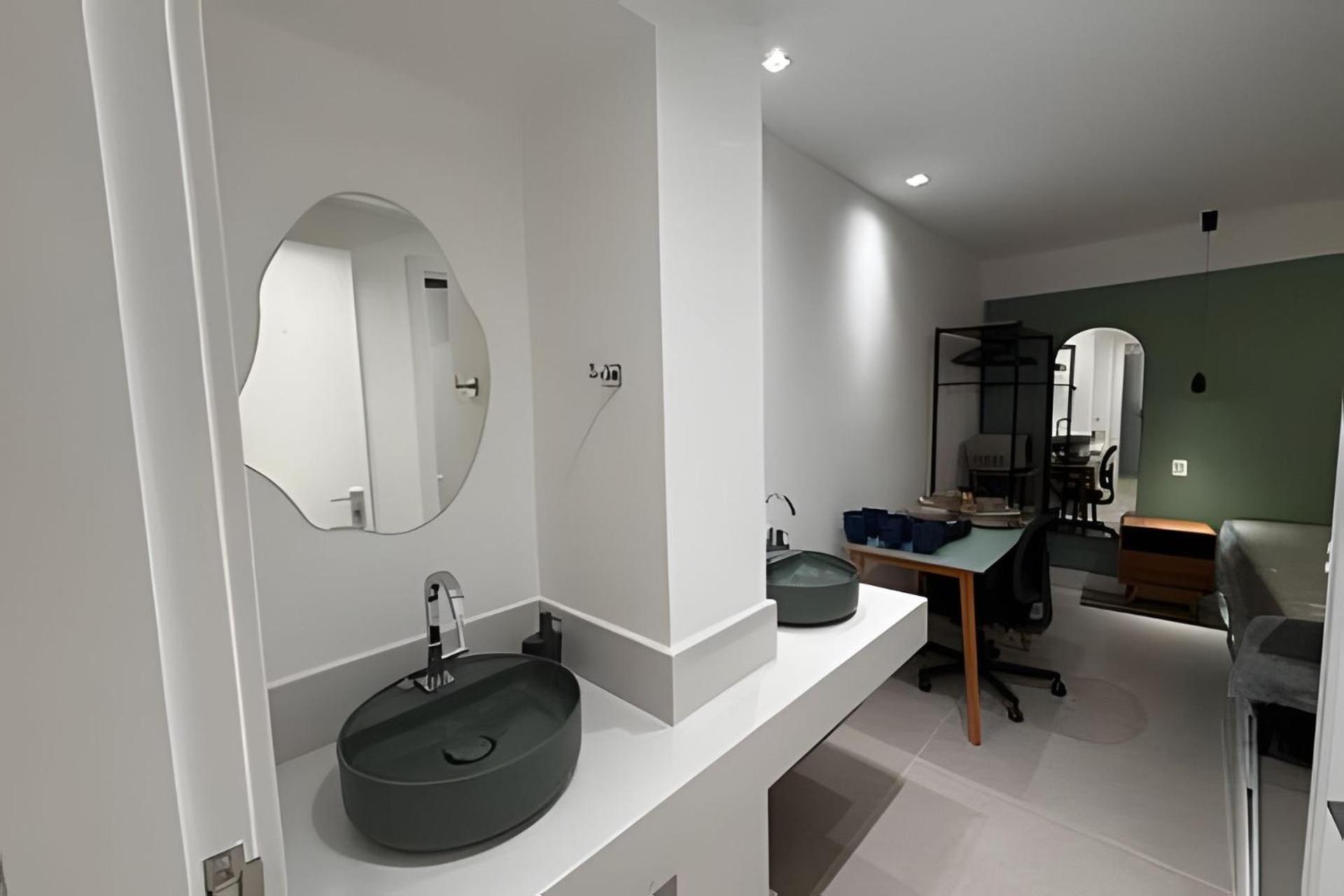Reformado A Menos De 100 Metros Da Apartamento